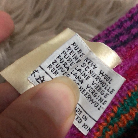 Vintage Wendy Lawrence Wool Sweater-Vibrant Pattern-Like New Condition - Picture 15 of 17